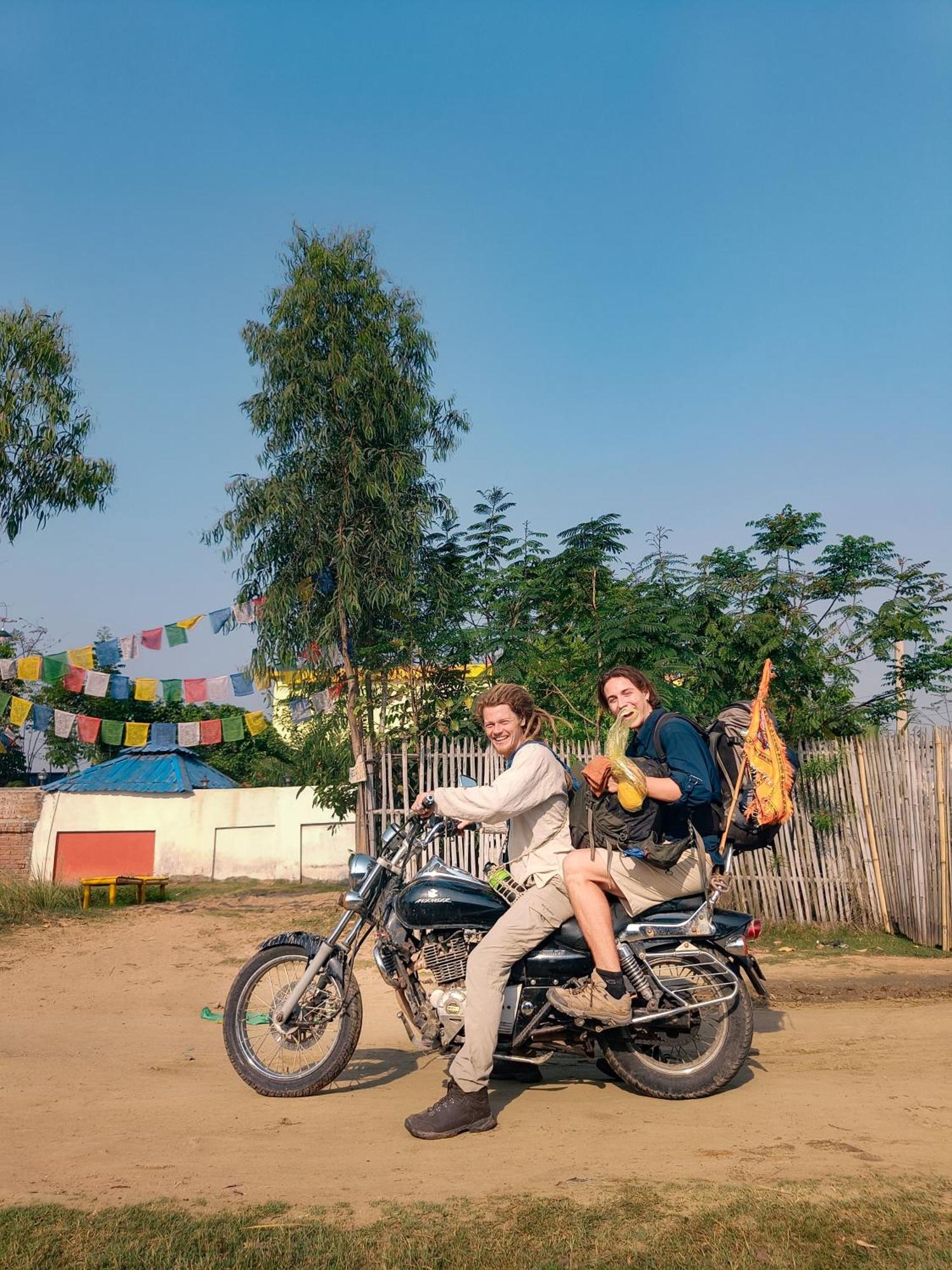 Housetale- A Traveller'S Home Bodh Gaya Luaran gambar
