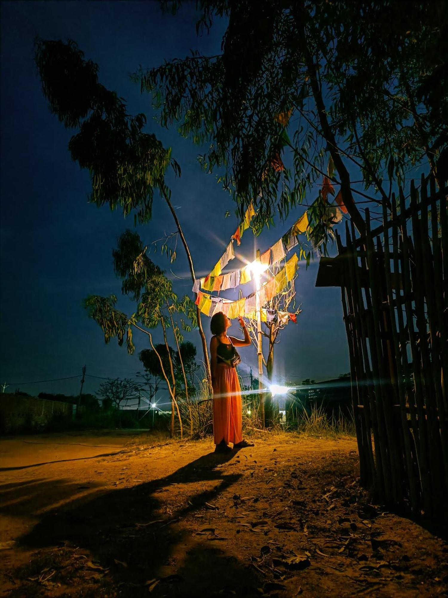 Housetale- A Traveller'S Home Bodh Gaya Luaran gambar