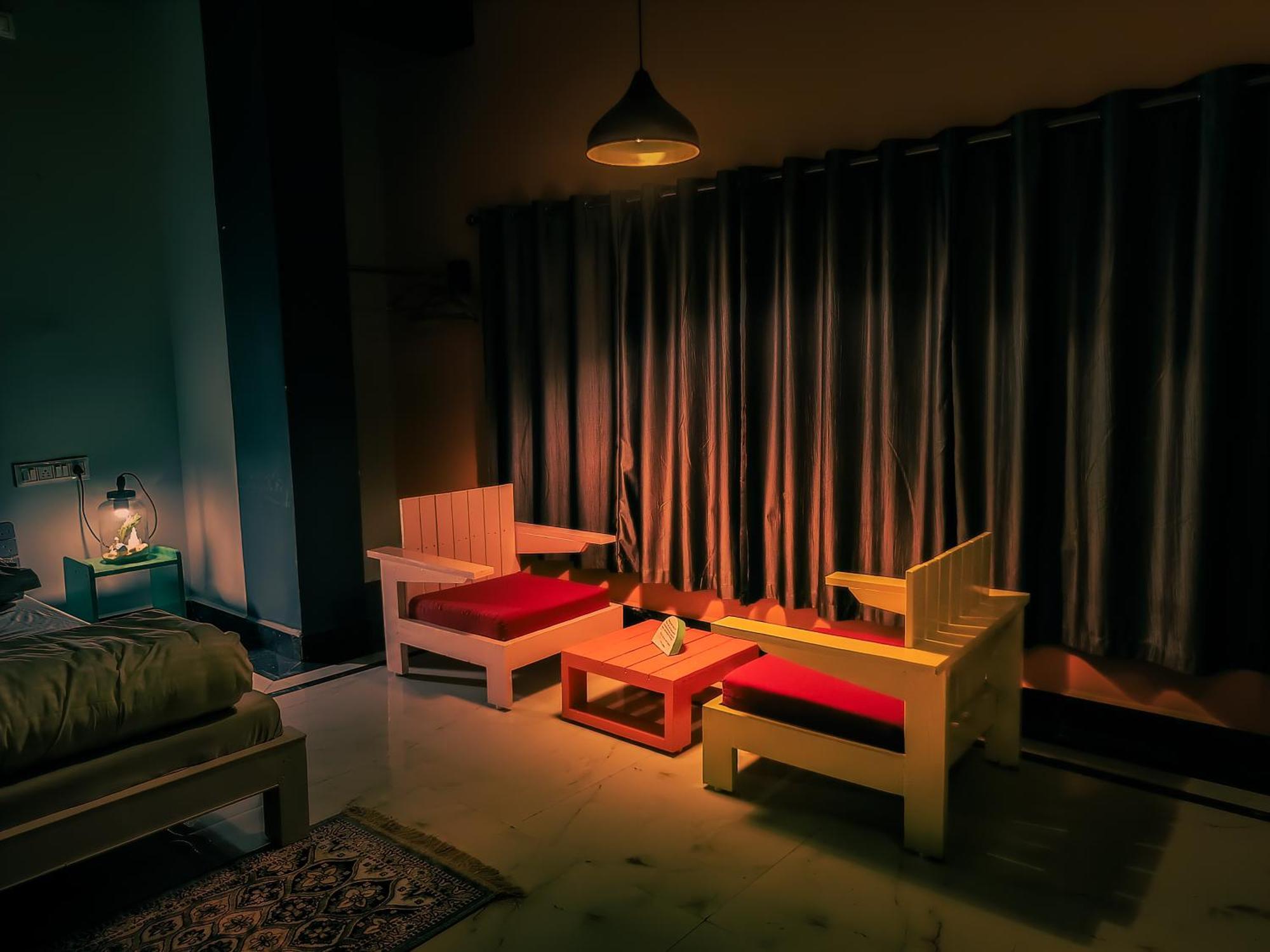 Housetale- A Traveller'S Home Bodh Gaya Bilik gambar