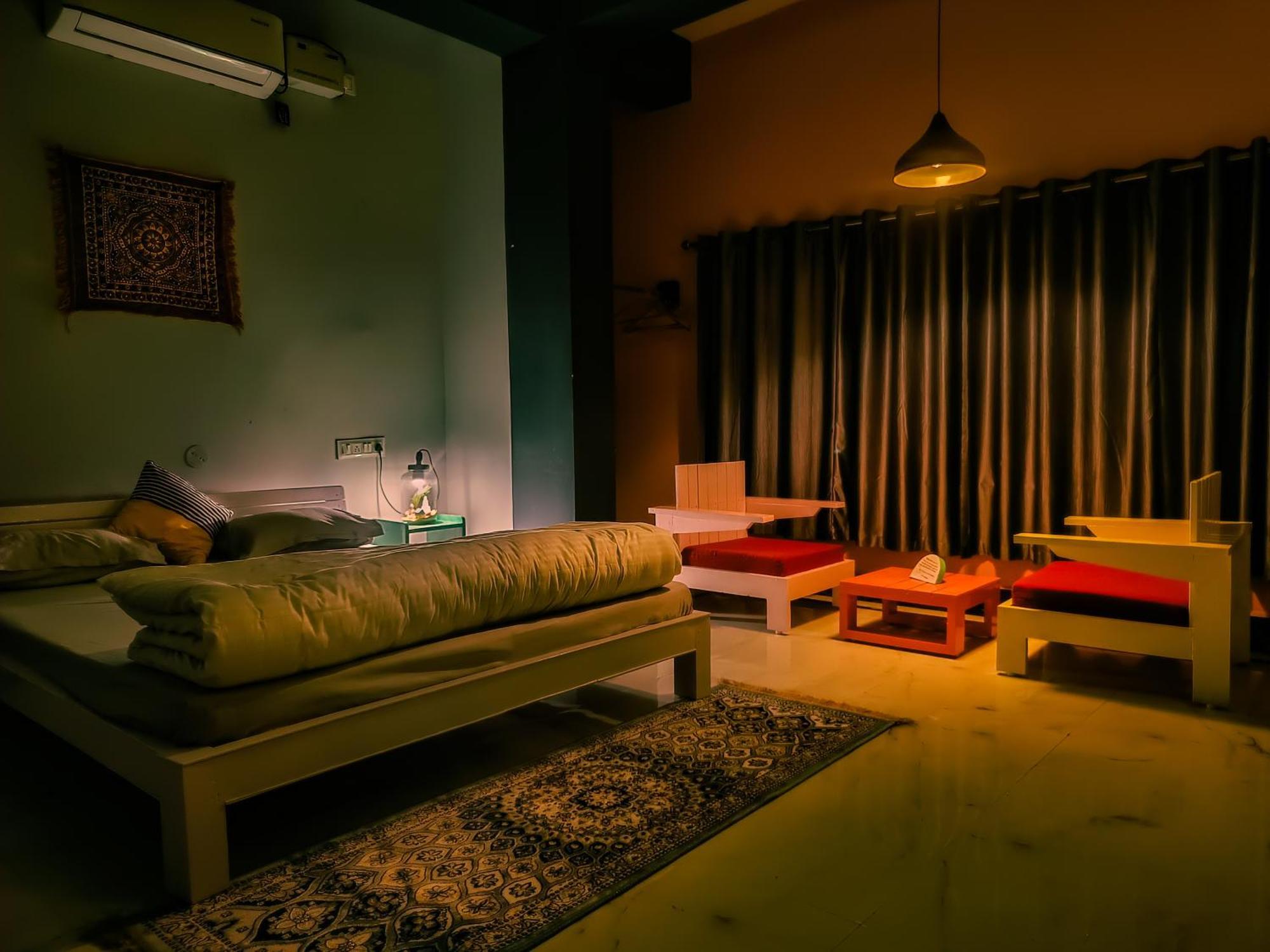 Housetale- A Traveller'S Home Bodh Gaya Luaran gambar